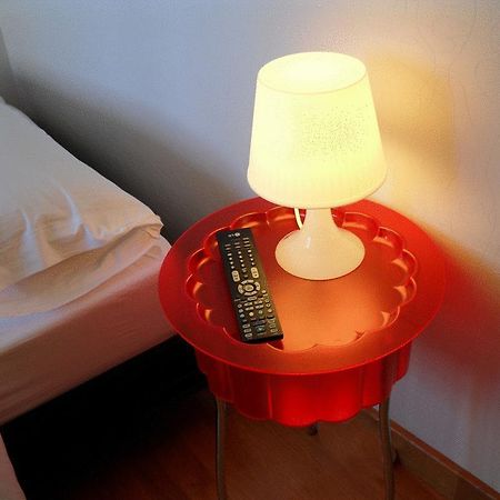 Hotel Ofi Ла-Корунья Номер фото