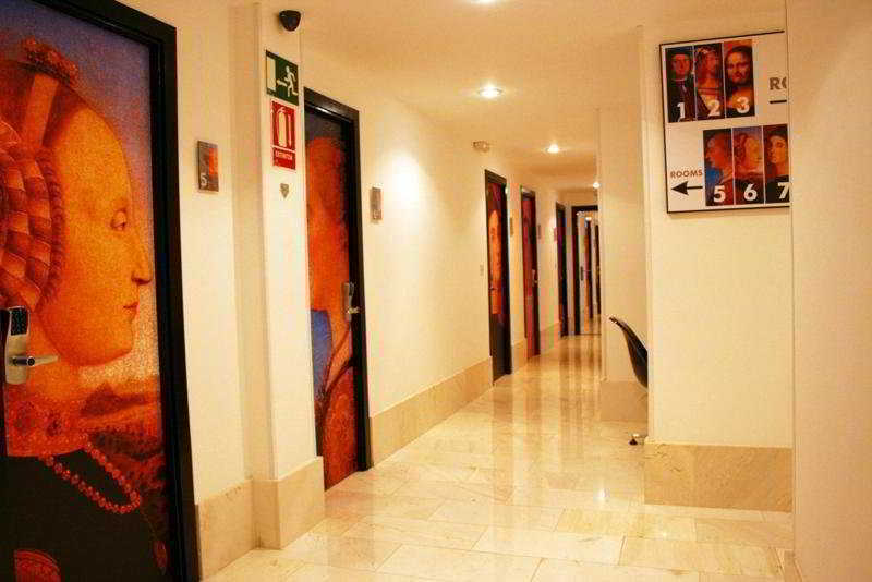Hotel Ofi Ла-Корунья Интерьер фото